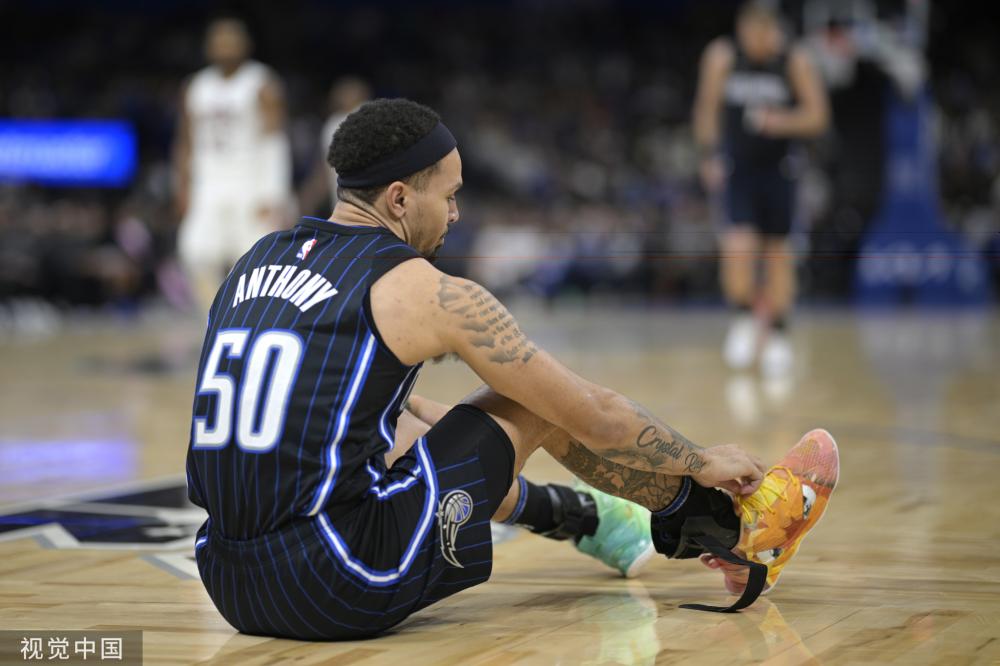 年轻的阿根 年轻的阿根