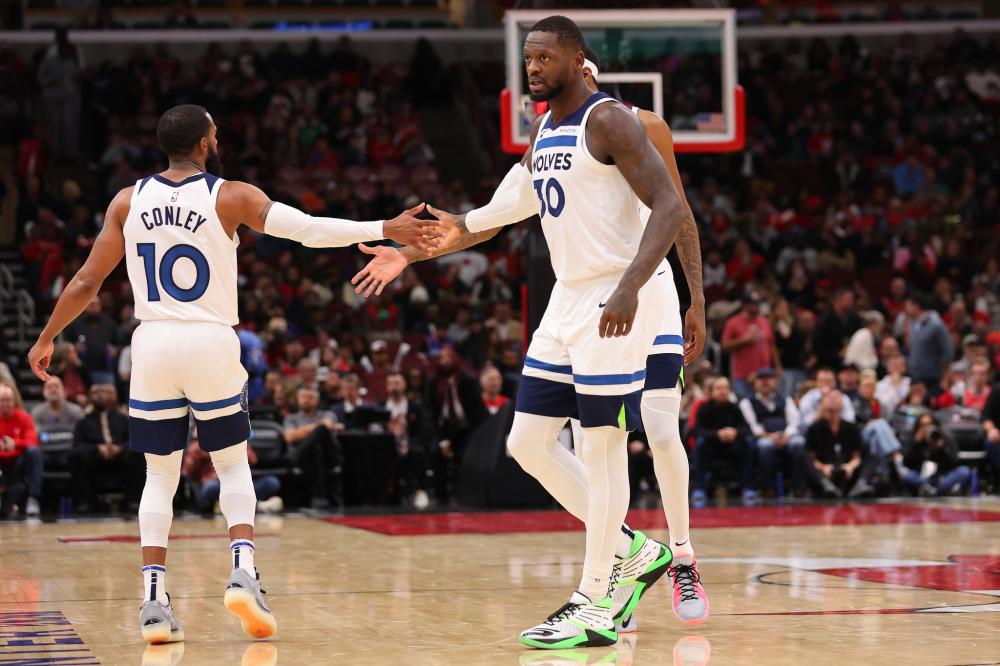 使得他在对 使得他在对