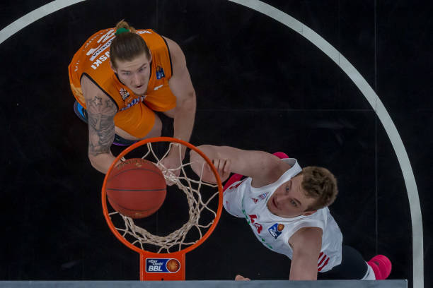 尤其在19 尤其在19